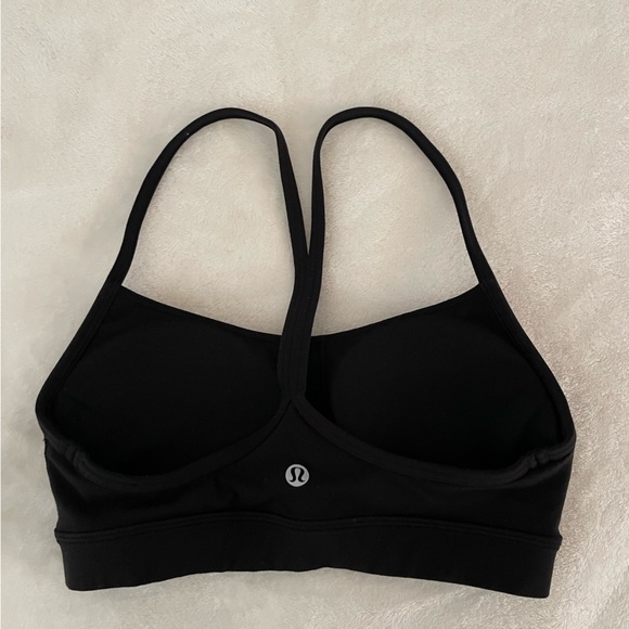 LuluLemon Flow Y Nulu Light Support Bra Size 2 - Picture 4 of 5